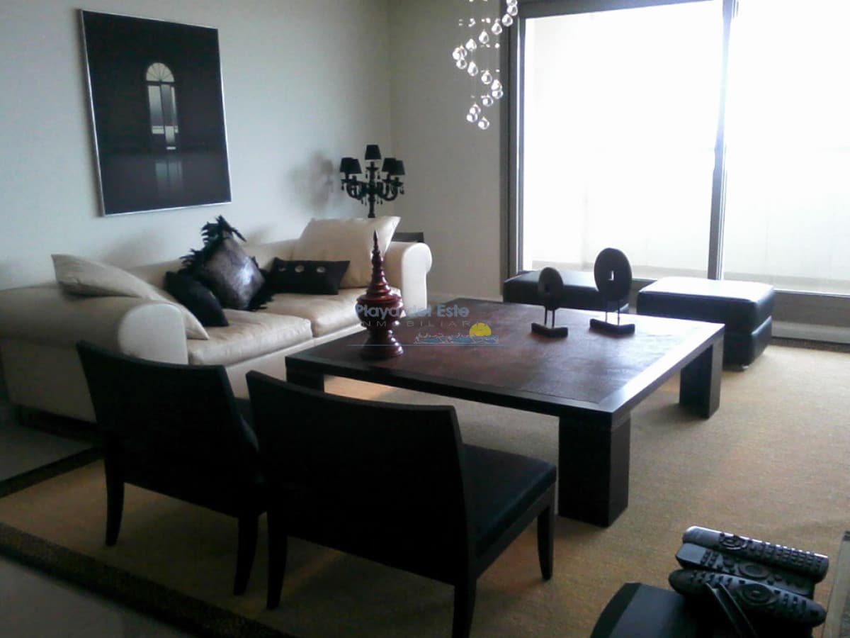 Apartamento en Venta de 3 dormitorios en Punta del este , Torre Imperiale , Playa Brava  - Inmobiliaria Playa del Este