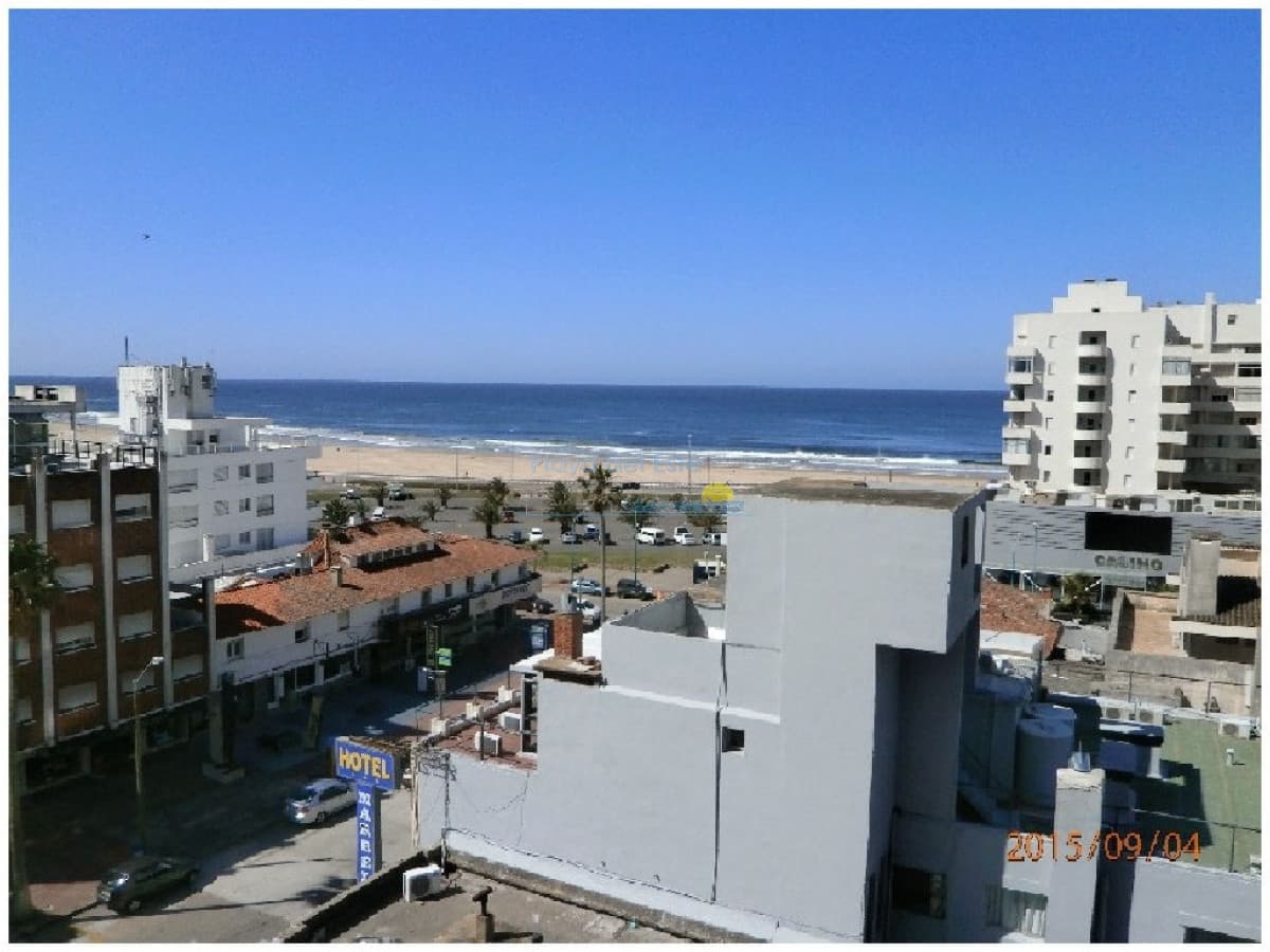 Apartamento en Península, 2 dormitorios en alquiler de temporada en Torre Gattas , Punta del este  - Inmobiliaria Playa del Este