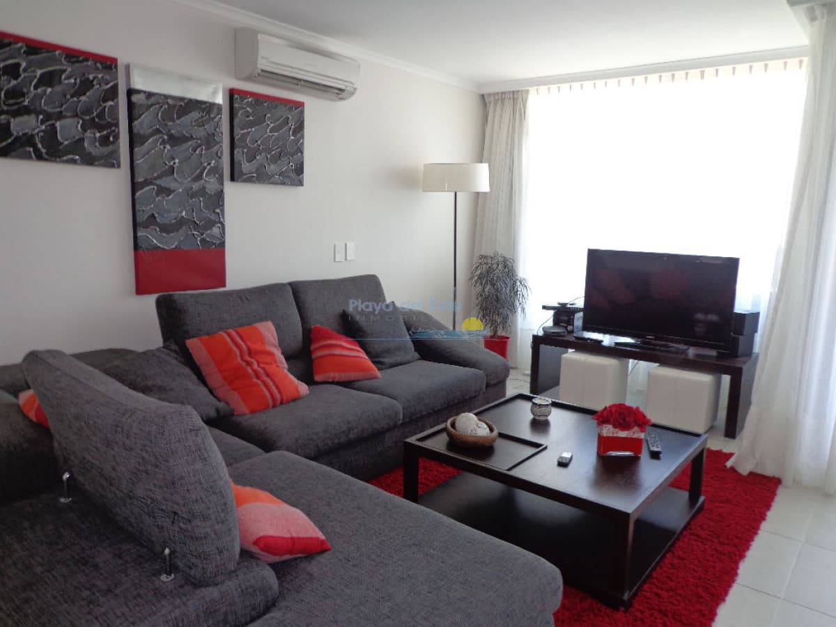Apartamento en Alquiler de 2 Dormitorios en Torre Ocean Drive , Punta del este , Playa Brava  - Inmobiliaria Playa del Este