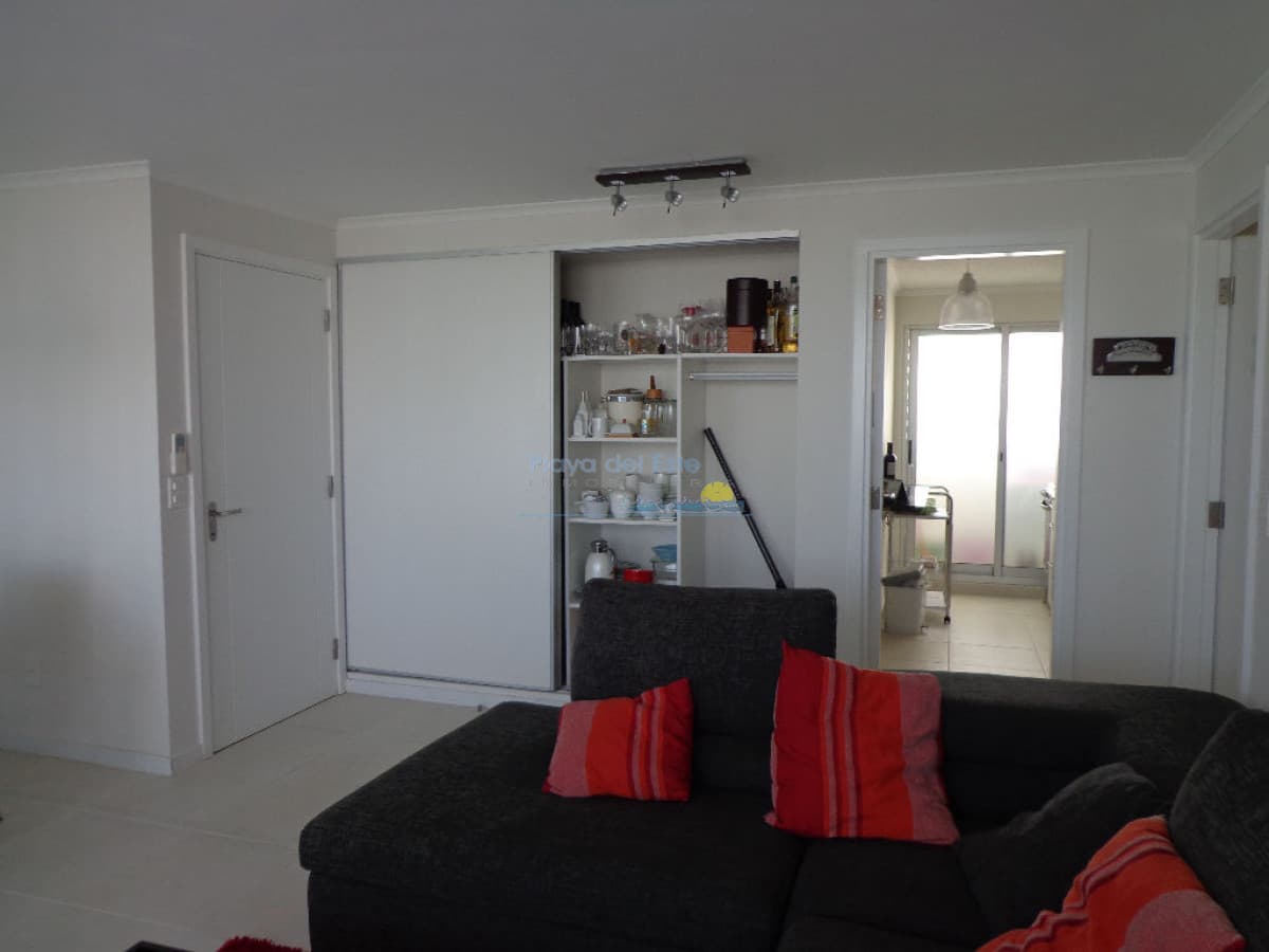 Apartamento en Alquiler de 2 Dormitorios en Torre Ocean Drive , Punta del este , Playa Brava  - Inmobiliaria Playa del Este