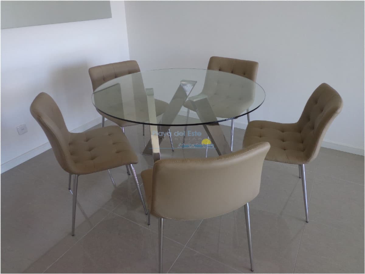 Apartamento en alquiler de temporada de 1 dormitorio en Torre One , Punta del este  - Inmobiliaria Playa del Este