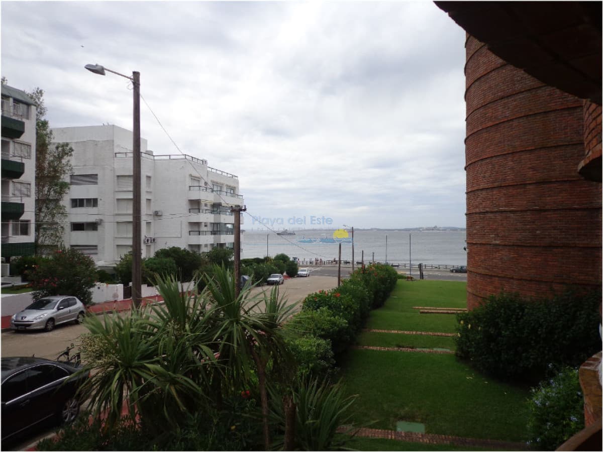 Apartamento de 1 dormitorio en alquiler temporal en Punta del este  - Inmobiliaria Playa del Este