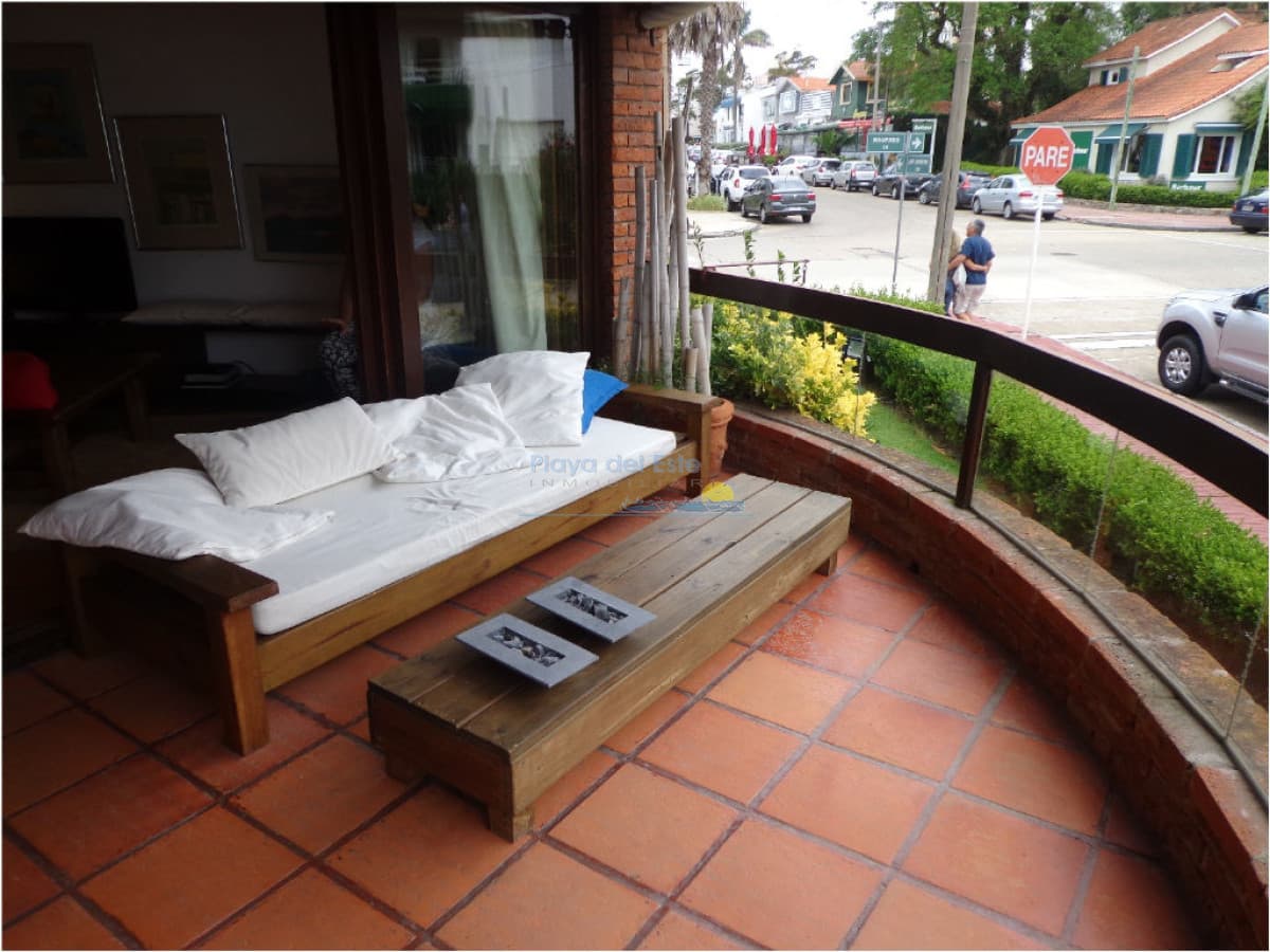 Apartamento de 1 dormitorio en alquiler temporal en Punta del este  - Inmobiliaria Playa del Este