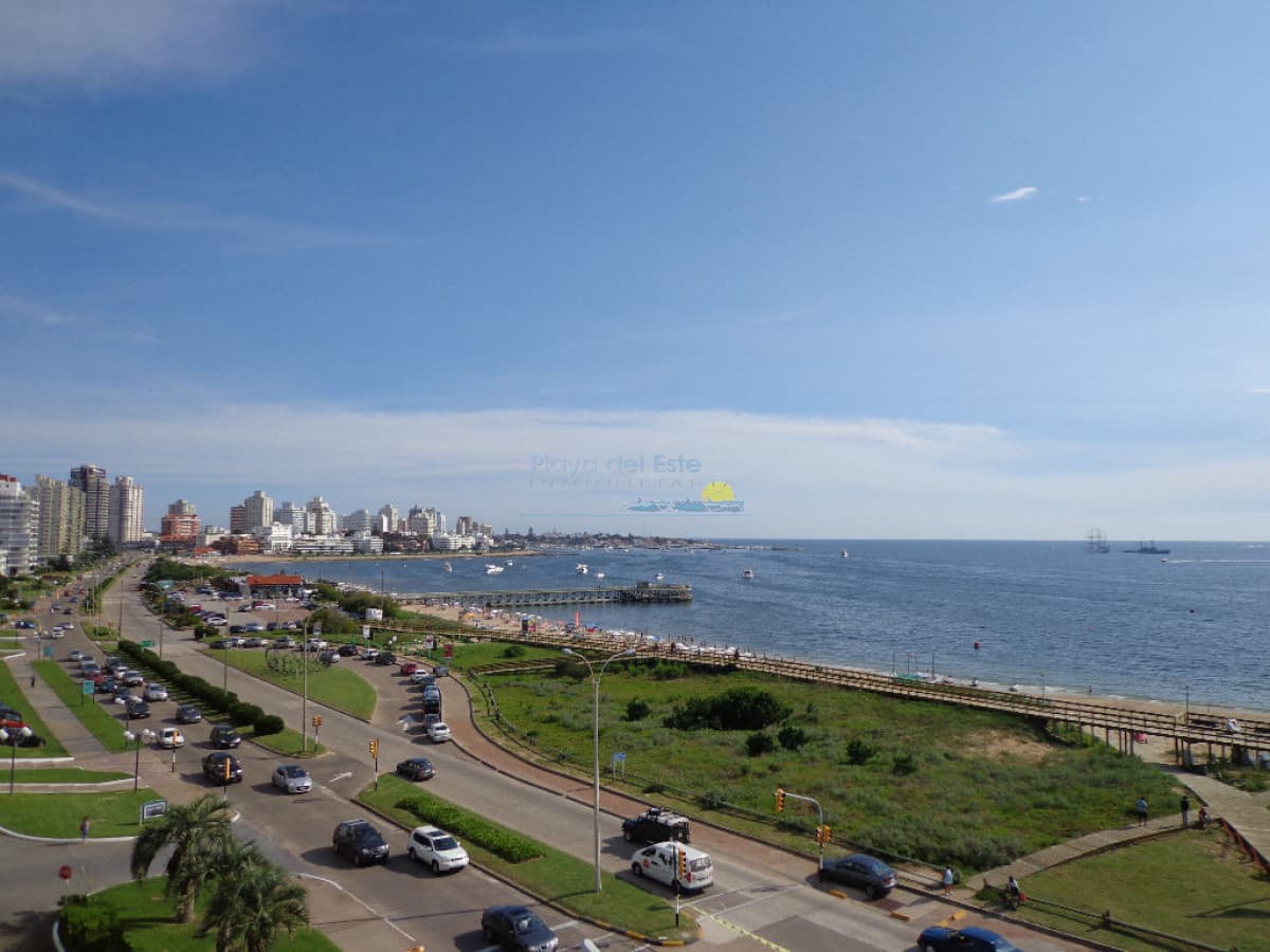 Apartamento de 3 dormitorios en Torre Millenium , Punta del este , Playa Mansa  - Inmobiliaria Playa del Este