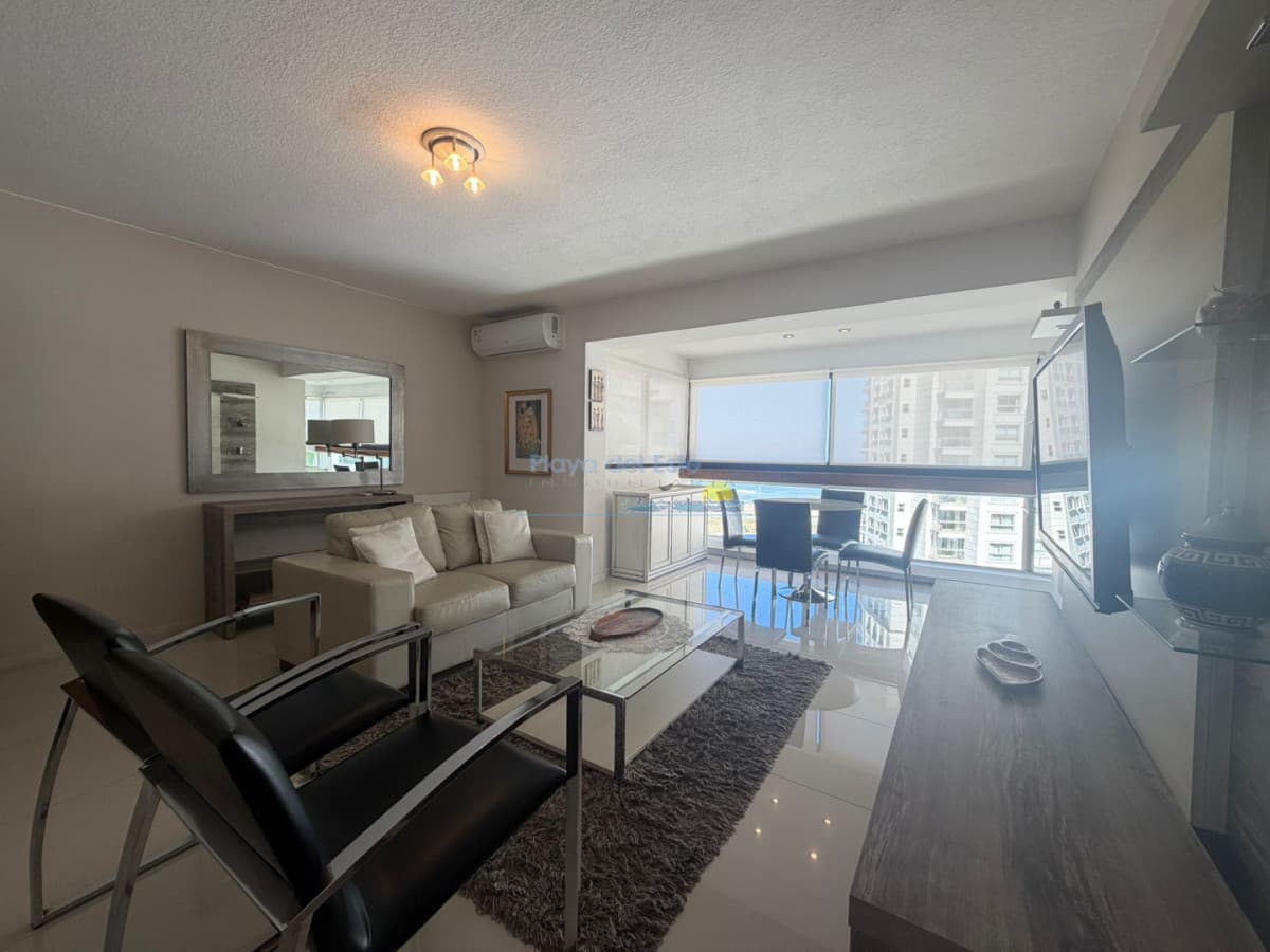 Apartamento en venta de 2 dormitorios en Punta del este , Playa brava  - Inmobiliaria Playa del Este