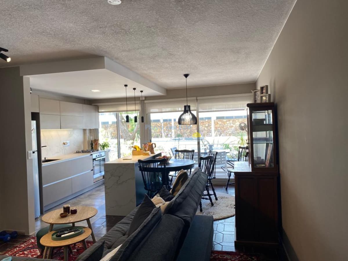 Apartamento en venta de 2 dormitorios en la península , punta del este , Puerto  - Inmobiliaria Playa del Este
