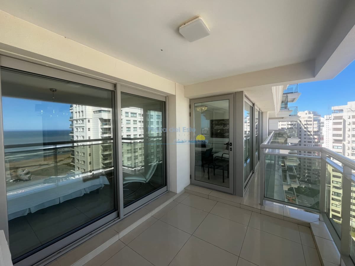 Apartamento en Venta de 3 dormitorios en Punta del este , Torre imperiale , Playa Brava  - Inmobiliaria Playa del Este