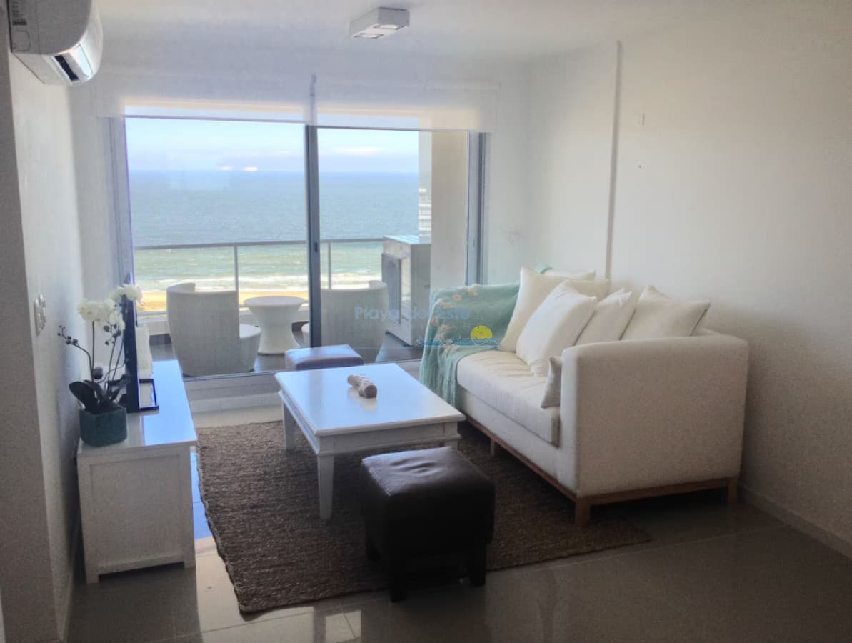 En Venta  Apartamento de 3 dormitorios en Punta del este , Playa brava , Wind tower  - Inmobiliaria Playa del Este
