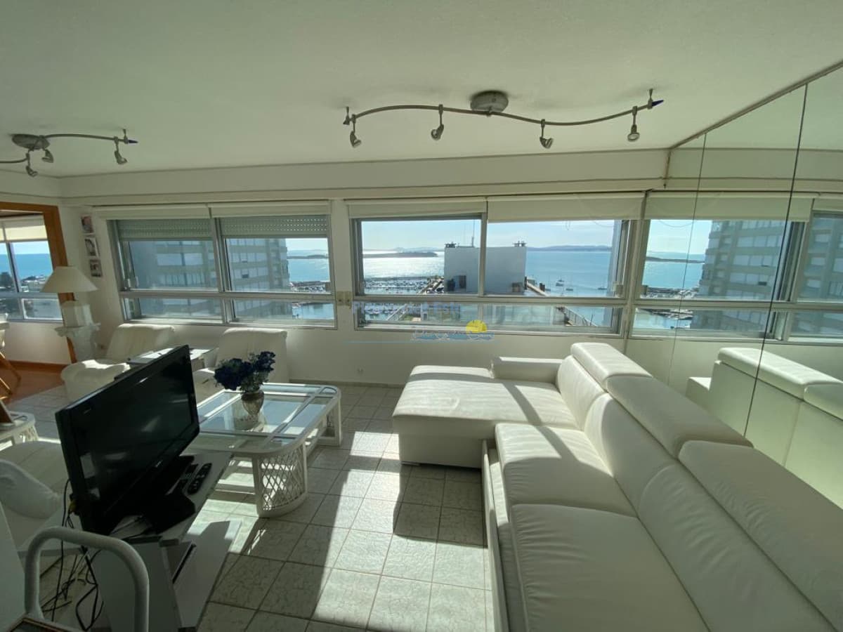 Apartamento en Venta de 3 dormitorios en Punta del este , Gorlero , Península  - Inmobiliaria Playa del Este