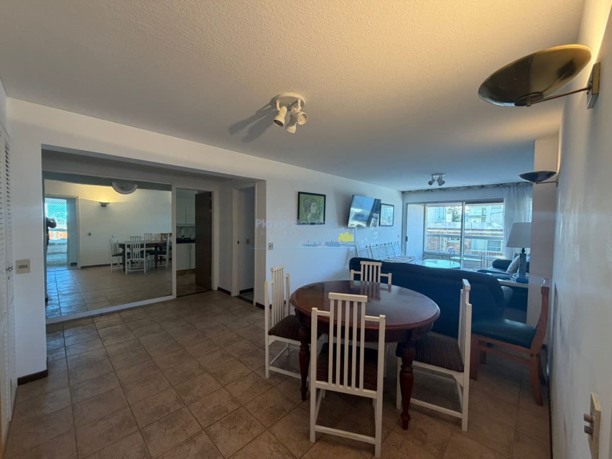 Apartamento de 3 dormitorios en alquiler anual e invernal en Punta del este , Playa Mansa  - Inmobiliaria Playa del Este