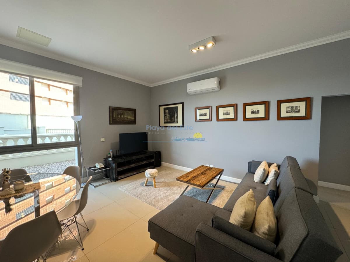 Apartamento en Alquiler de temporada de 1 dormitorio en Torre Imperiale , Punta del este , Playa brava , frente al mar  - Inmobiliaria Playa del Este