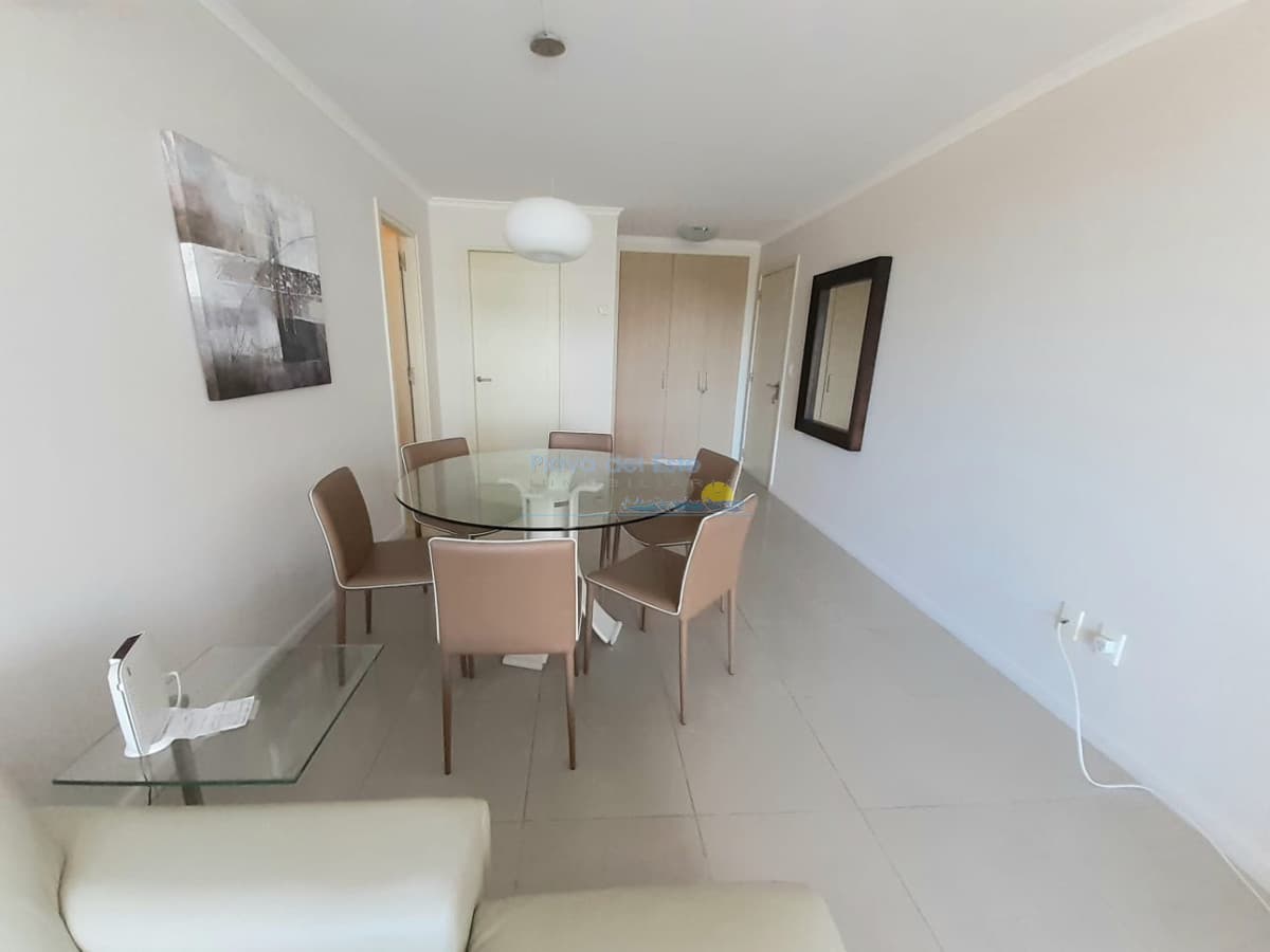 Excelente apto 2 dormitorios - Inmobiliaria Playa del Este