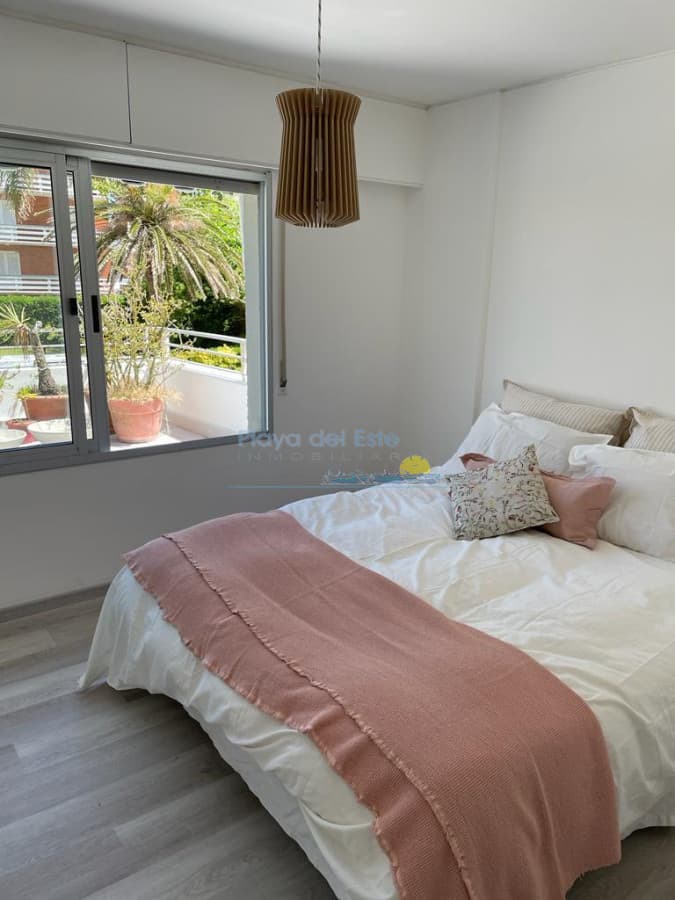Apartamento de 1 dormitorios en Calle 20 , Punta del este , Gorlero  - Inmobiliaria Playa del Este