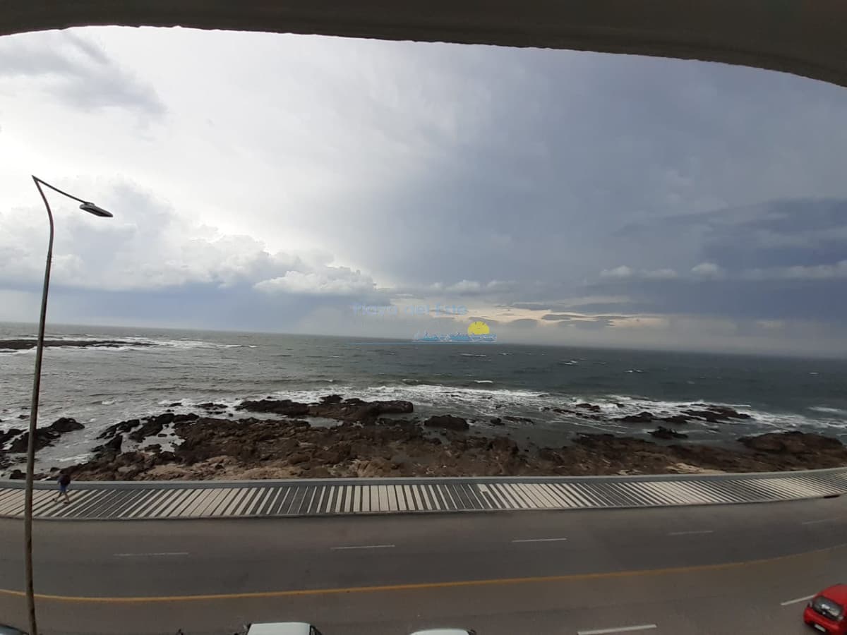 Apartamento en Venta de 3 dormitorios en Punta del este , Península , Playa brava  - Inmobiliaria Playa del Este