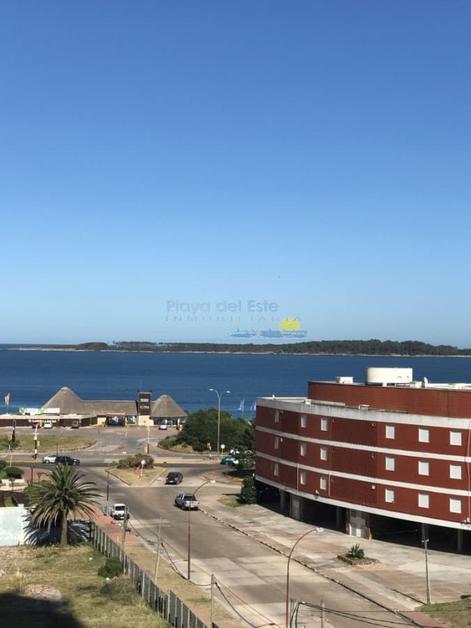 Apartamento en Miami Boulevard de 2 dormitorios  en Punta del este , Playa Mansa , Parada 5 - Inmobiliaria Playa del Este