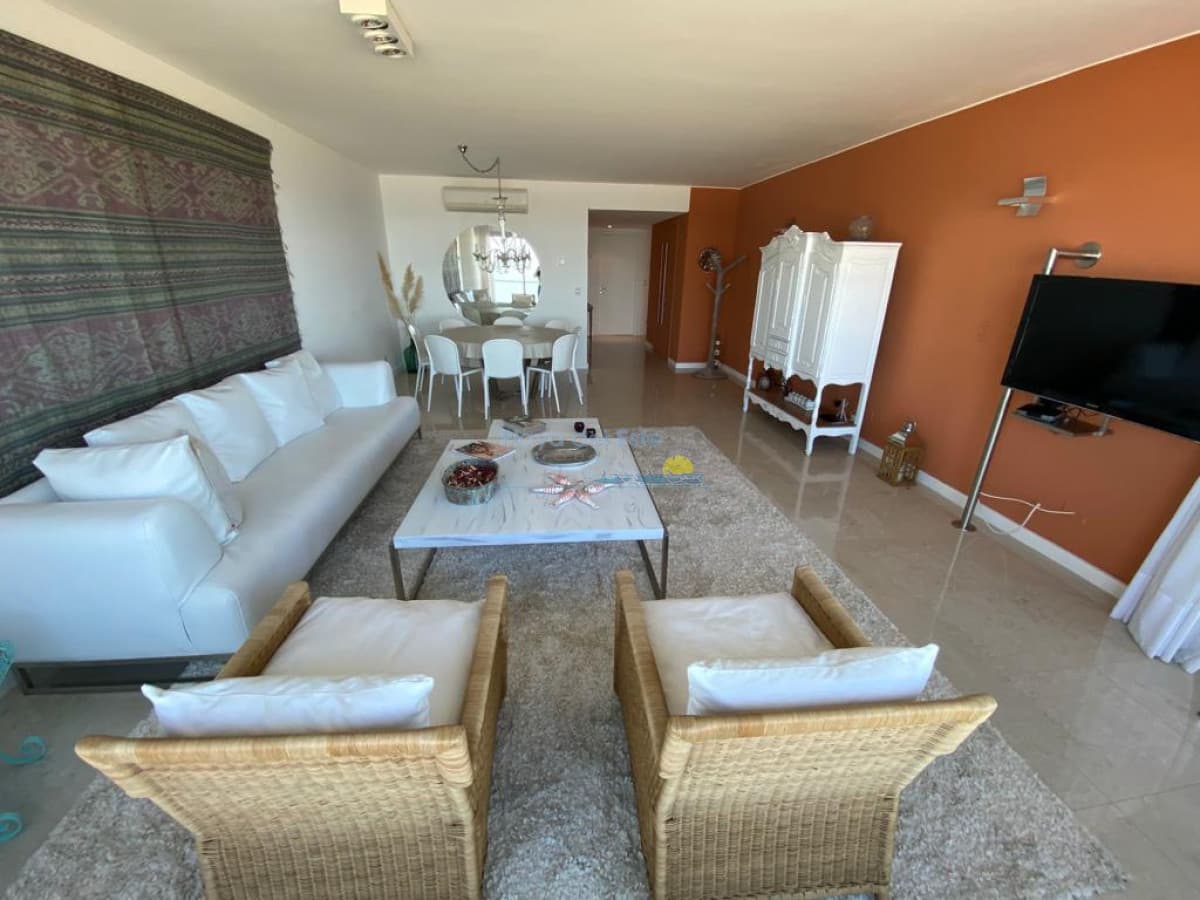 Apartamento de 2 Dormitorios en Torre Le Parc , Punta del este , Playa Brava  - Inmobiliaria Playa del Este