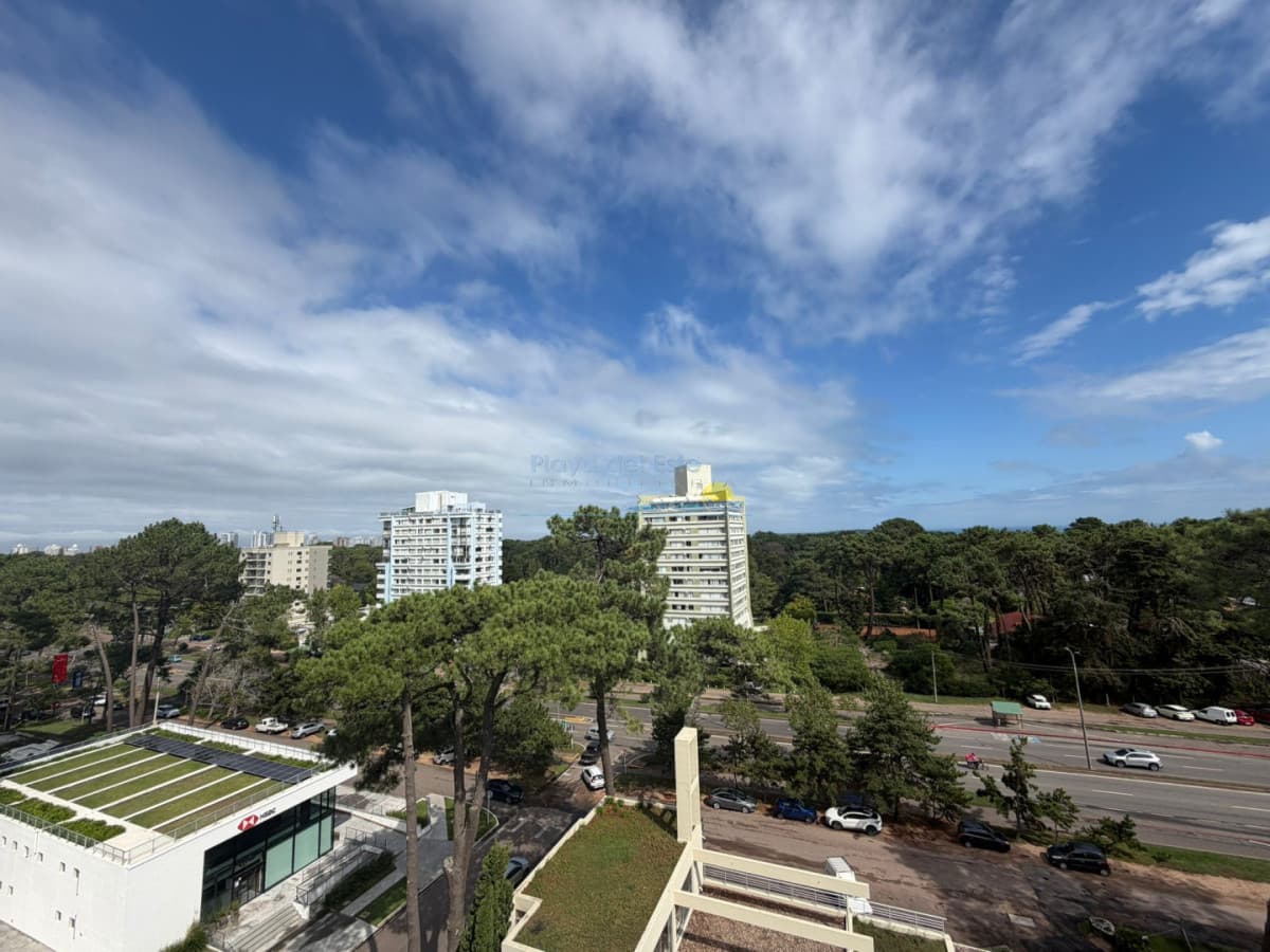 Apartamento en alquiler de 1 dormitorio en Punta del este , Edificio Doce Lunas  - Inmobiliaria Playa del Este
