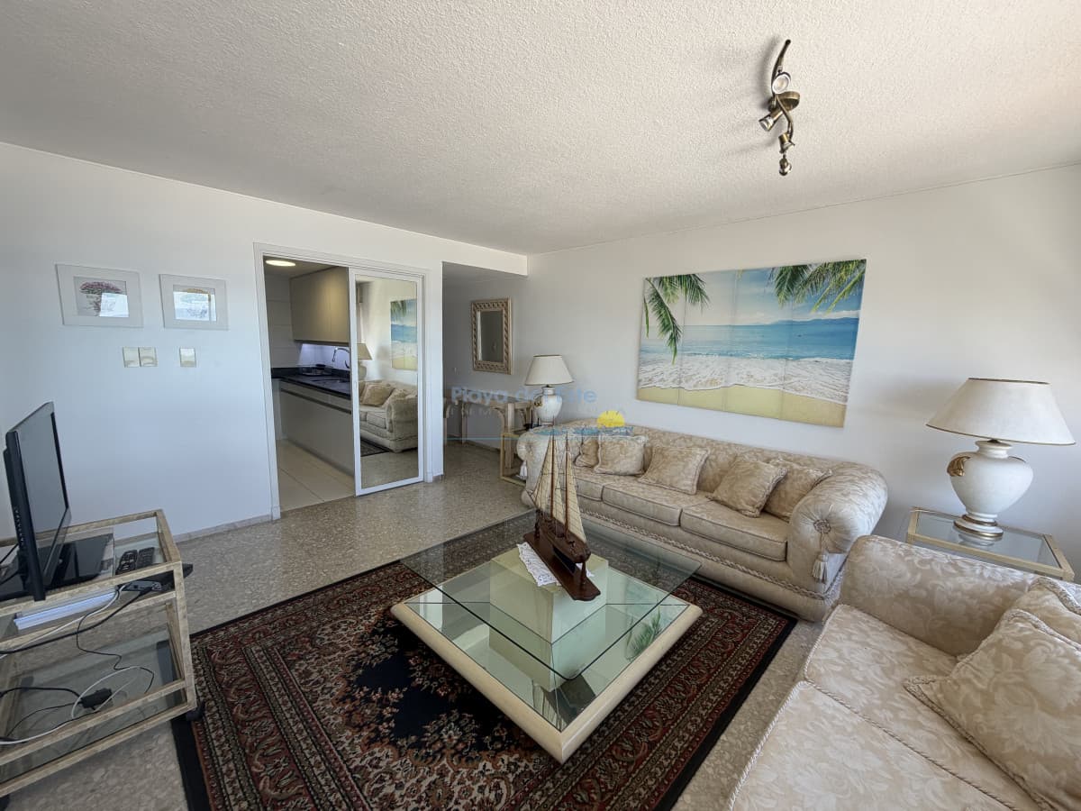 Apartamento en Venta de 2 Dormitorios en La Península , Punta del este  - Inmobiliaria Playa del Este