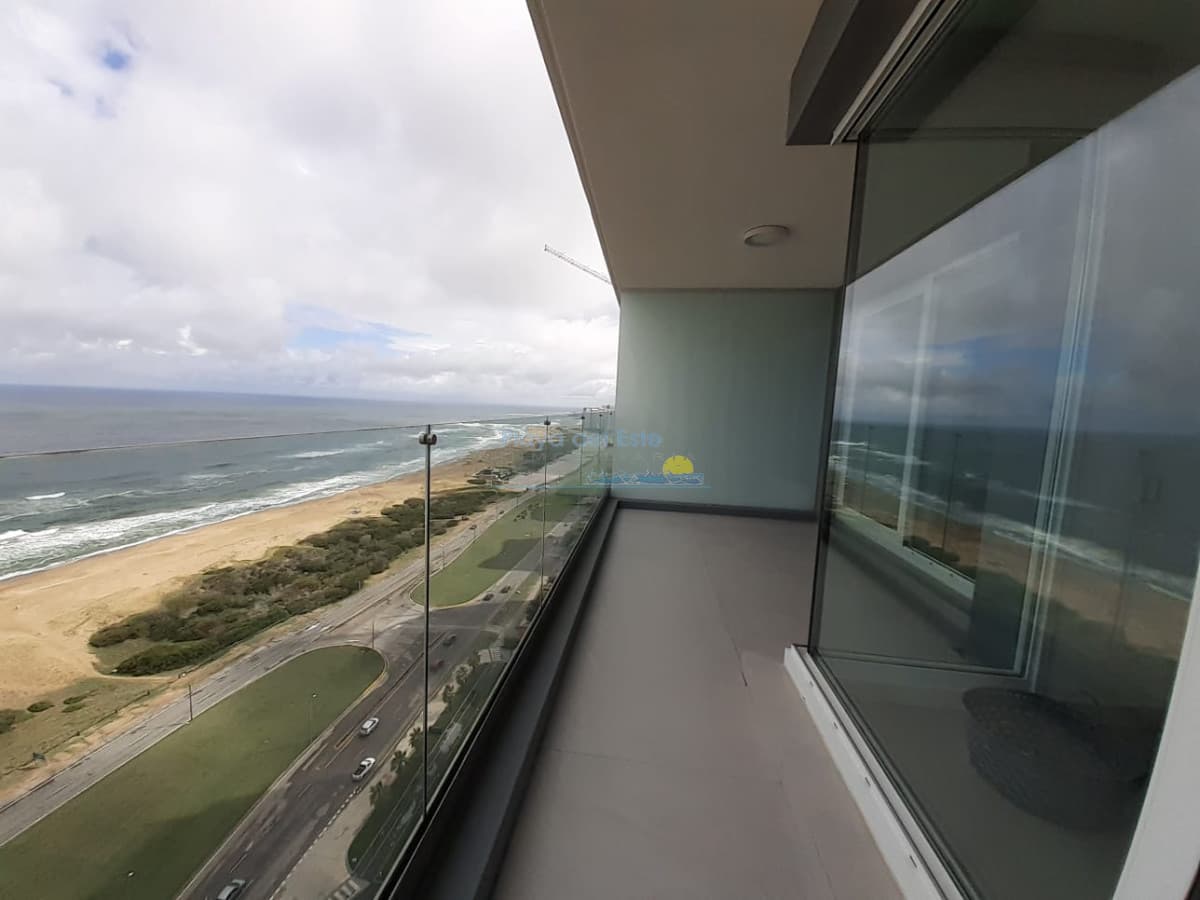 Apartamento en venta de 3 dormitorios en Torre Le Parc , Punta del este , Playa mansa  - Inmobiliaria Playa del Este