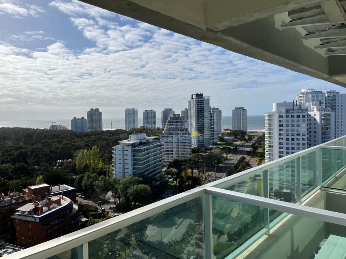 Apartamento de 1 dormitorio en alquiler temporal en Gala Vista , Punta del este , Playa Mansa  - Inmobiliaria Playa del Este