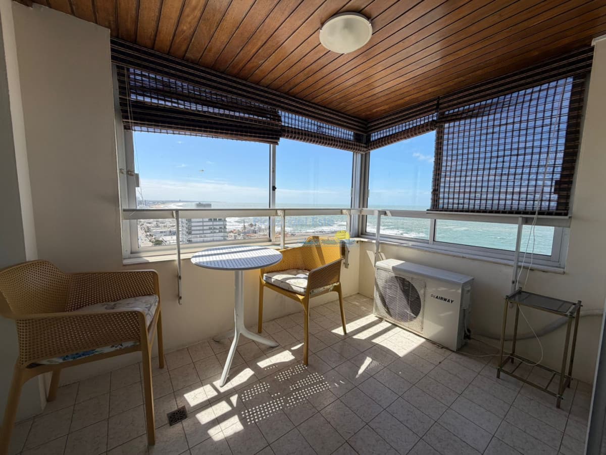 Apartamento en venta de 2 dormitorios y servicio en Torre Van Gogh , Península , Punta del este  - Inmobiliaria Playa del Este