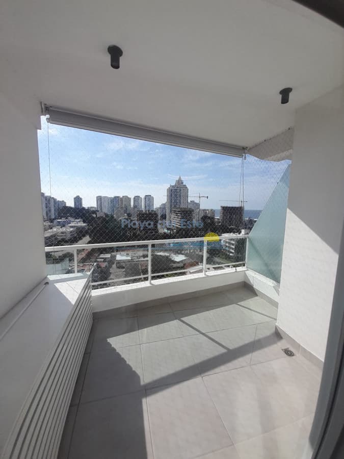 Apartamento en alquiler de 3 dormitorios en Punta del este , Aidy Grill , Edificio Botavara  - Inmobiliaria Playa del Este