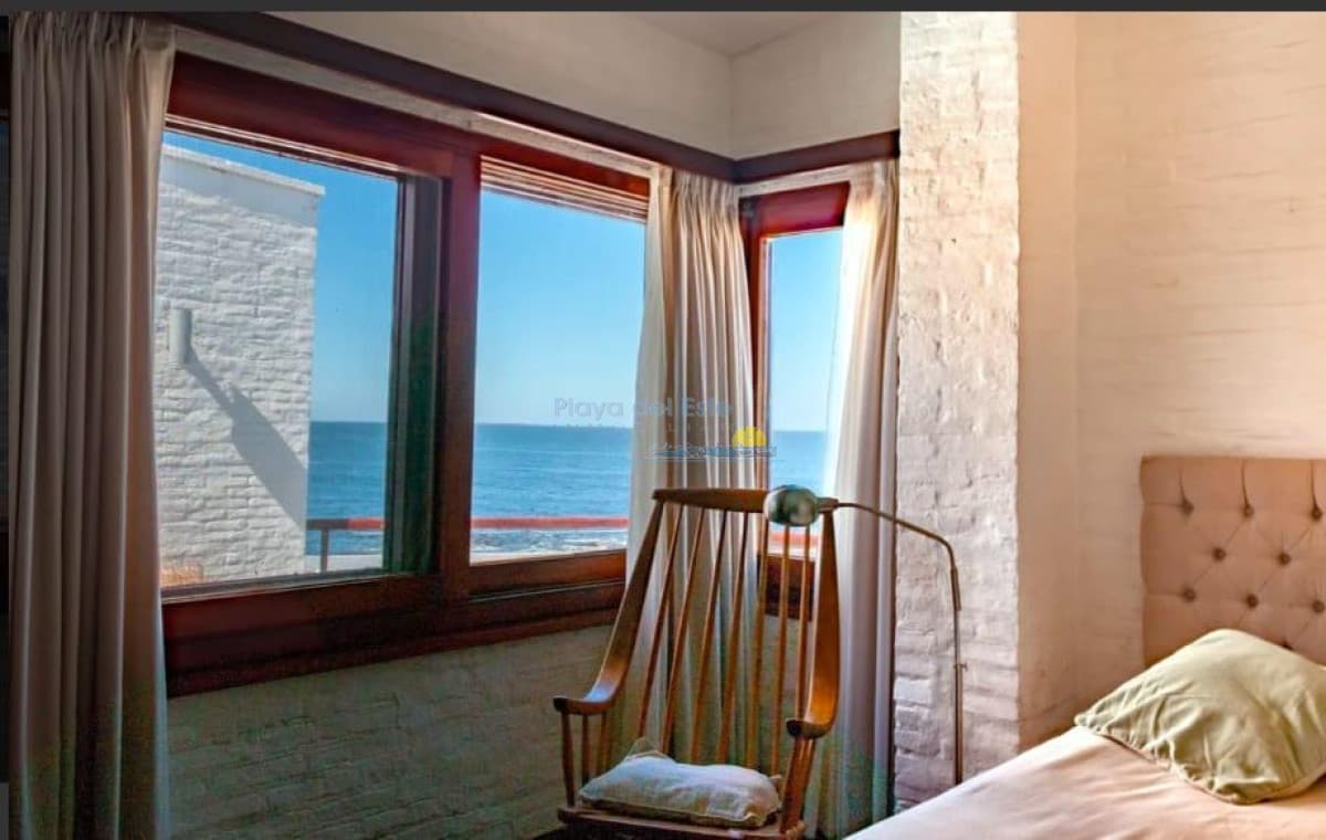 Casa en Venta en Península 6 dormitorios , Punta del este  - Inmobiliaria Playa del Este