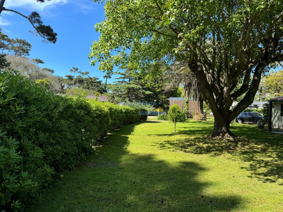 Casas en Venta de 4 dormitorios en San Rafael , Punta del este , Reciclada , Piscina , Barbacoa  - Inmobiliaria Playa del Este