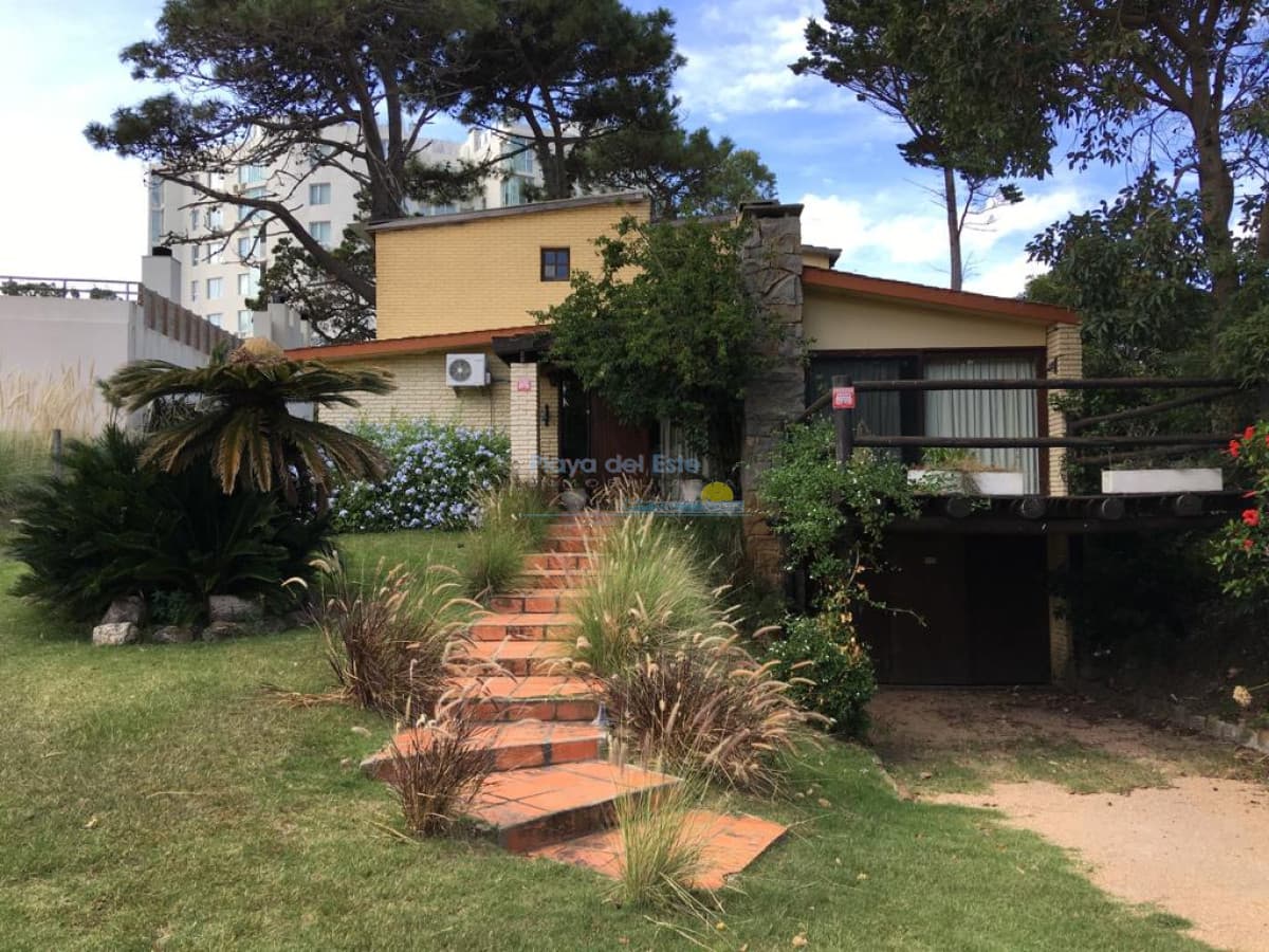 Brava, 3 dormitorios - Inmobiliaria Playa del Este
