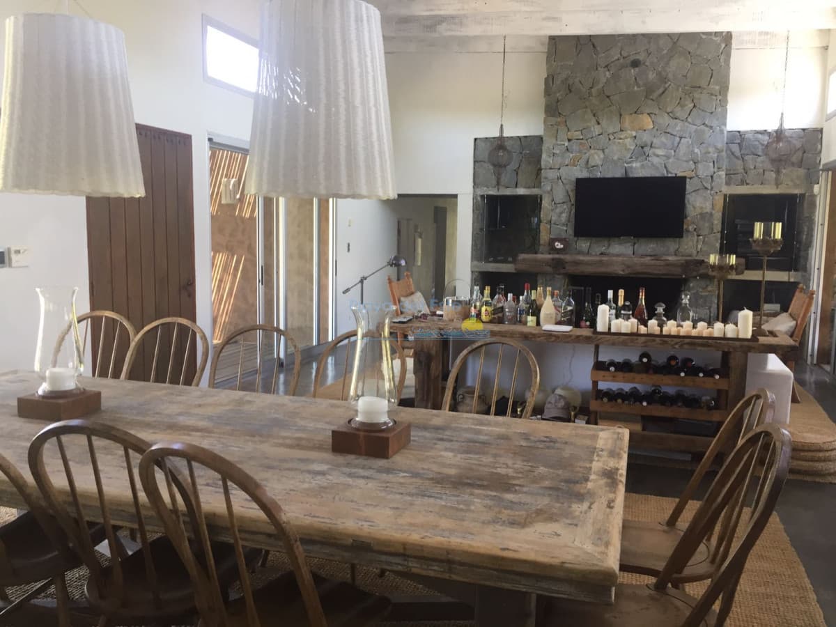 Punta Negra 4 dormitorios, 4 baños. - Inmobiliaria Playa del Este