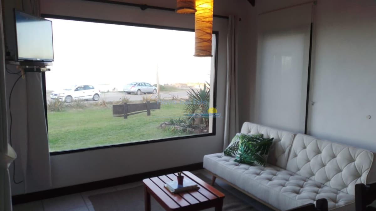 Oportunidad de inversion en La Paloma , 4 Casas frente al mar , Rocha  - Inmobiliaria Playa del Este