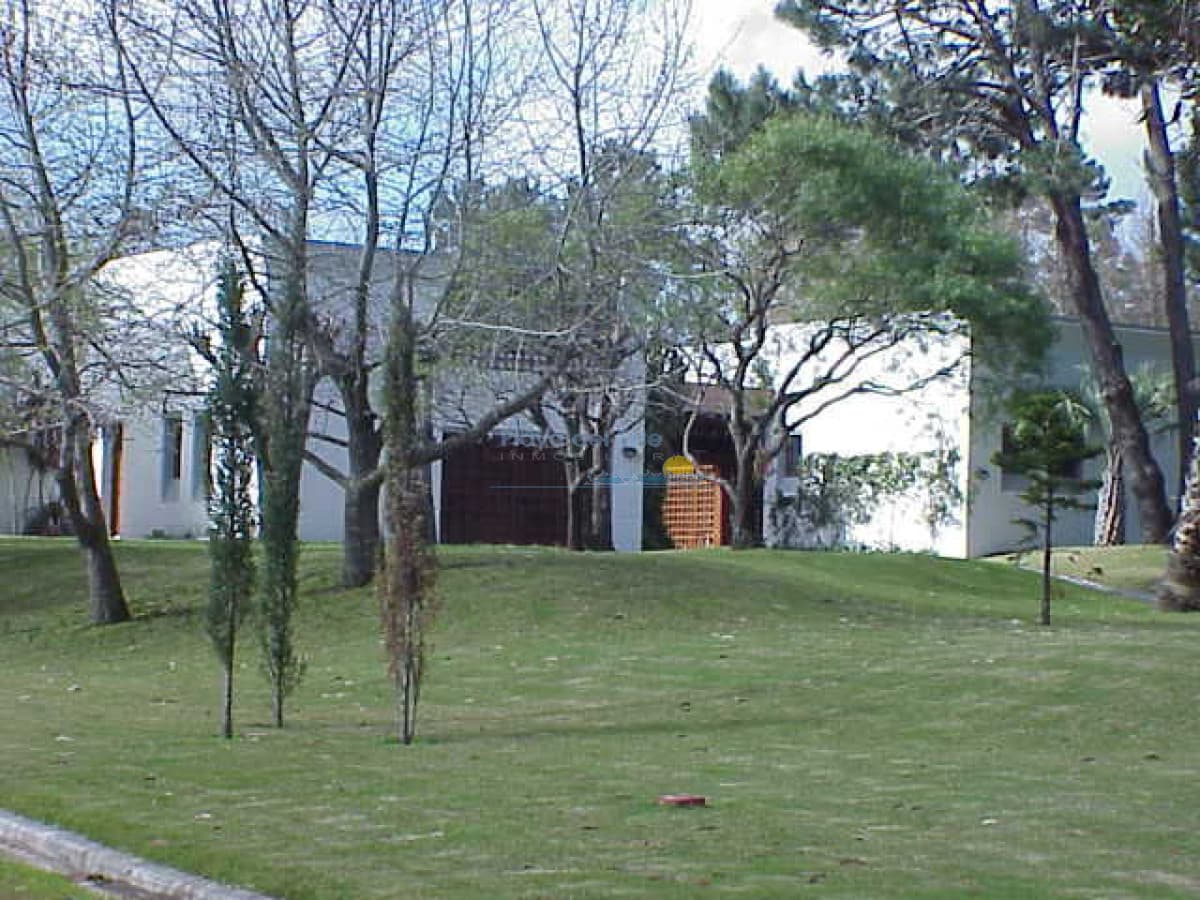 Casa en Punta del Este, Golf - Inmobiliaria Playa del Este