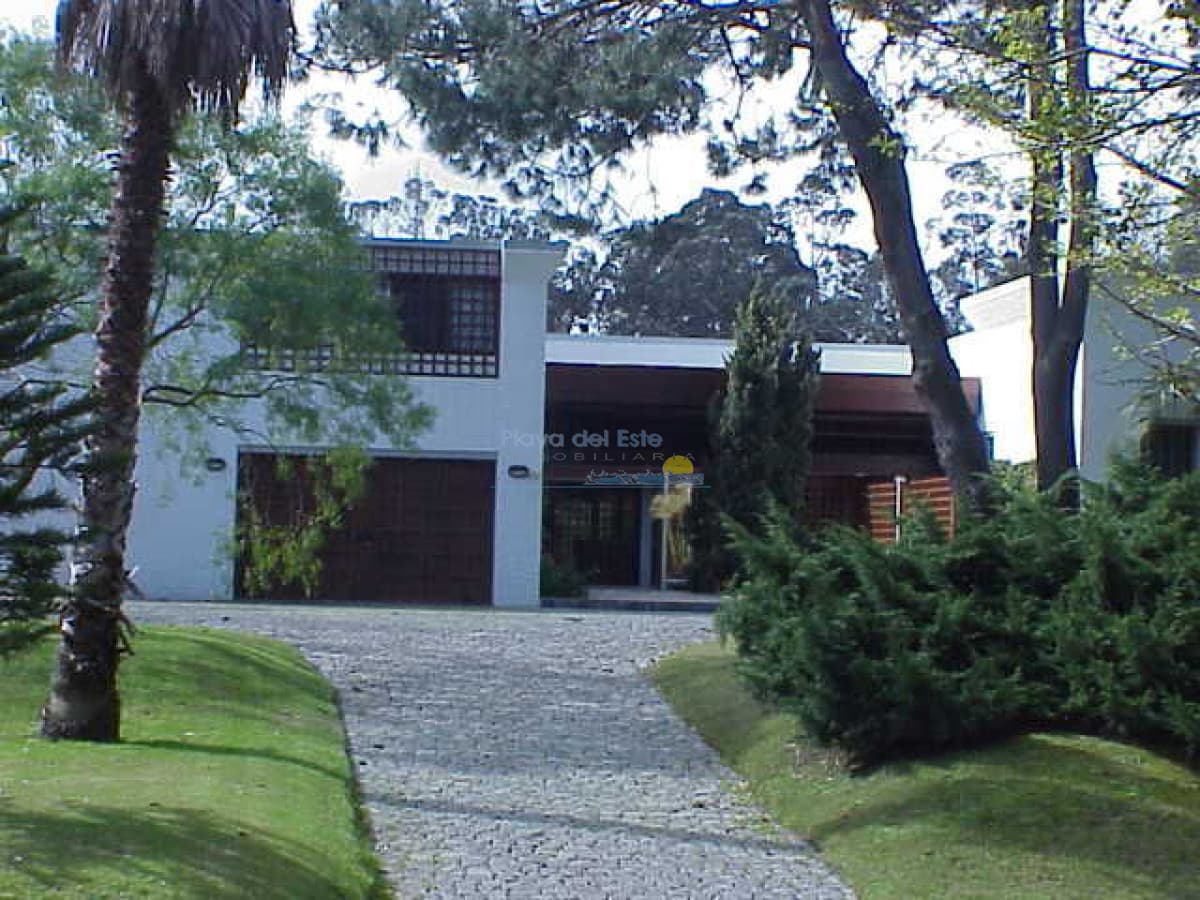 Casa en Punta del Este, Golf - Inmobiliaria Playa del Este