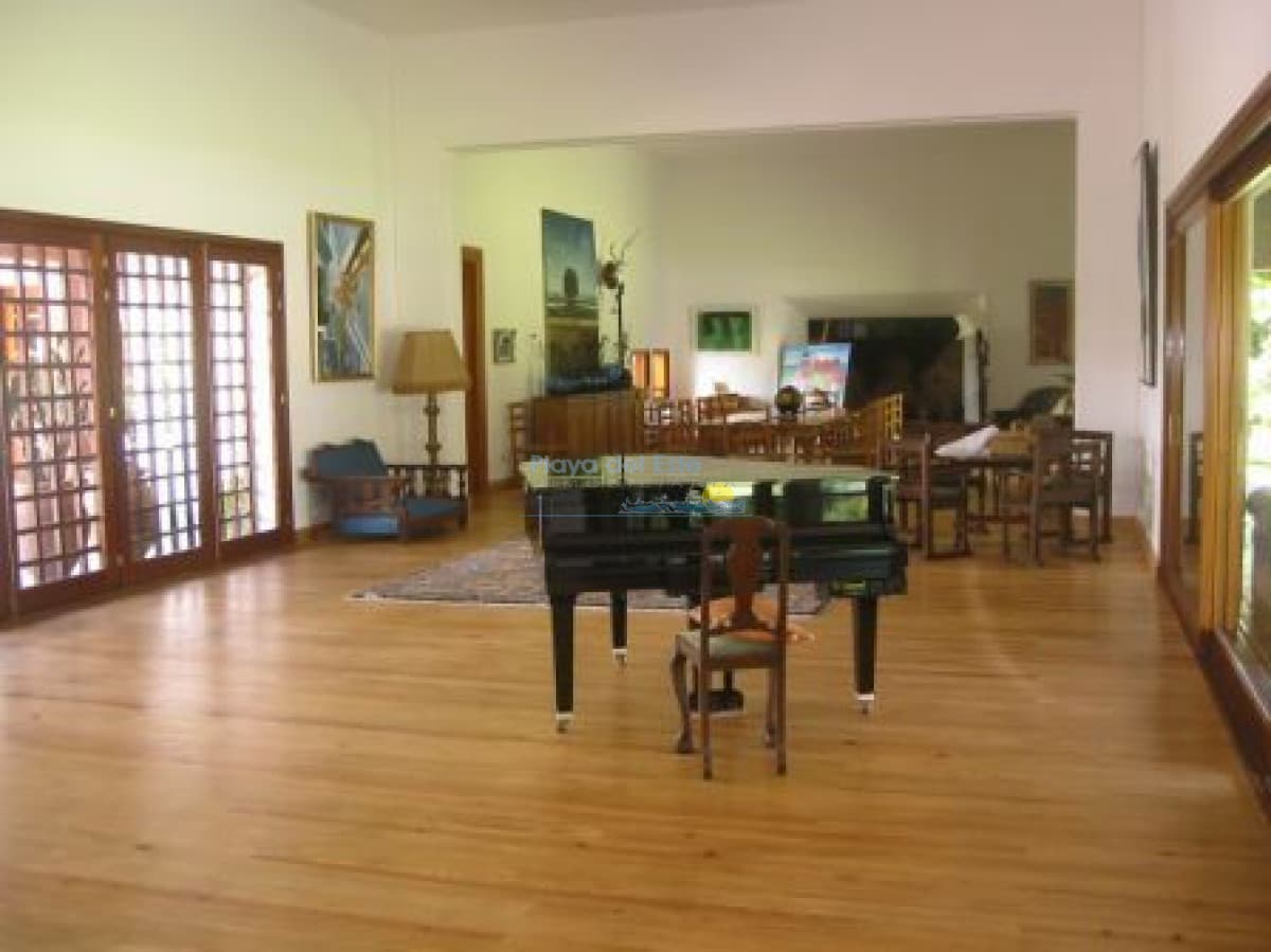 Casa en Punta del Este, Golf - Inmobiliaria Playa del Este
