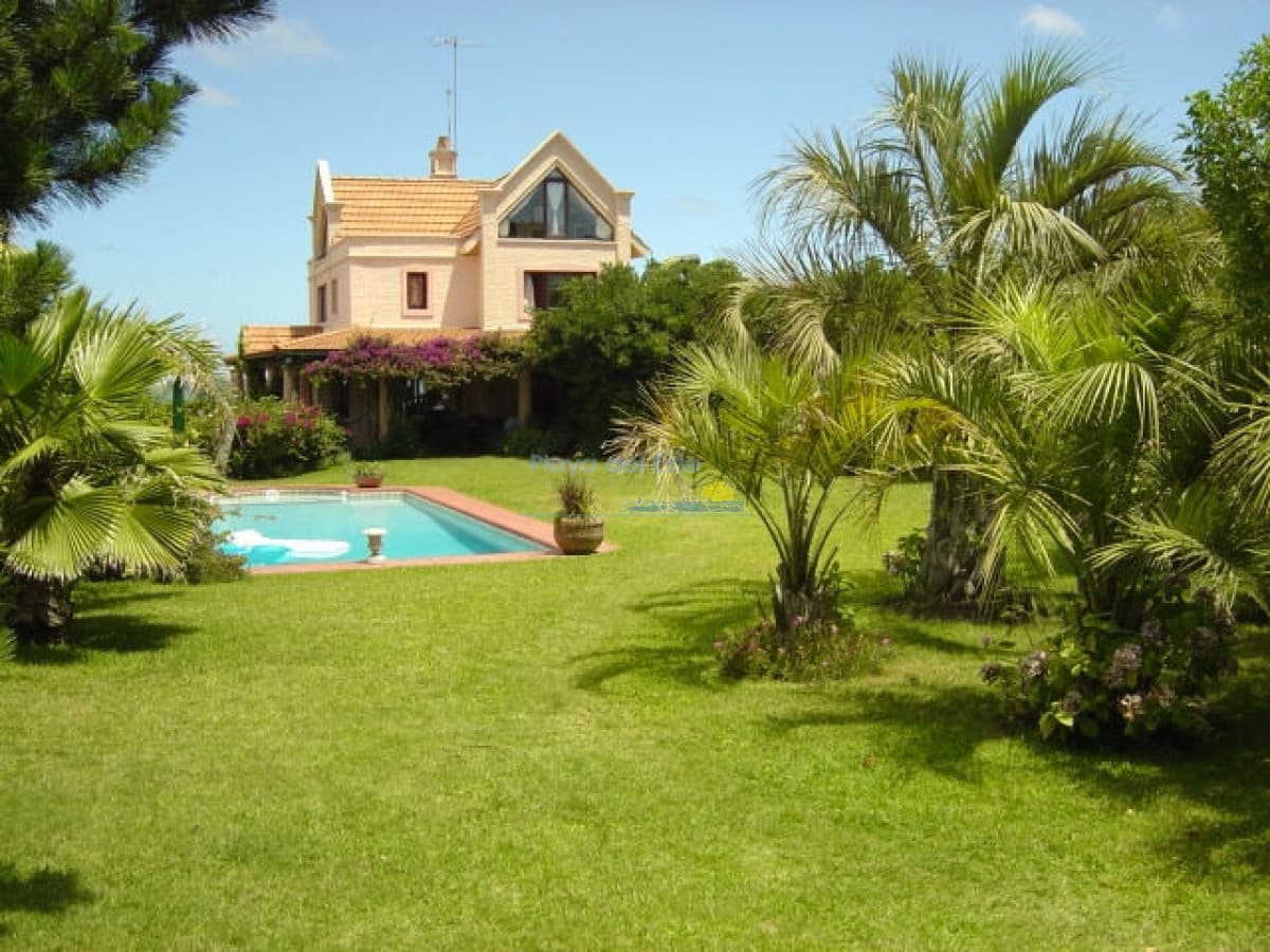 Casa en Venta en Punta ballena 5 dormitorios , Punta del este  - Inmobiliaria Playa del Este