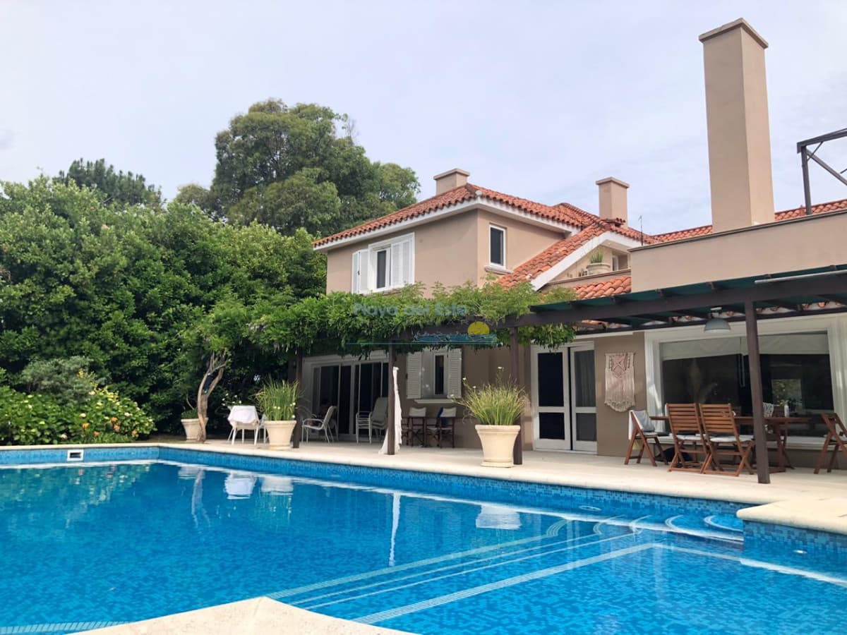 Casa en Venta de 7 dormitorios en Punta del este , Playa Brava  - Inmobiliaria Playa del Este