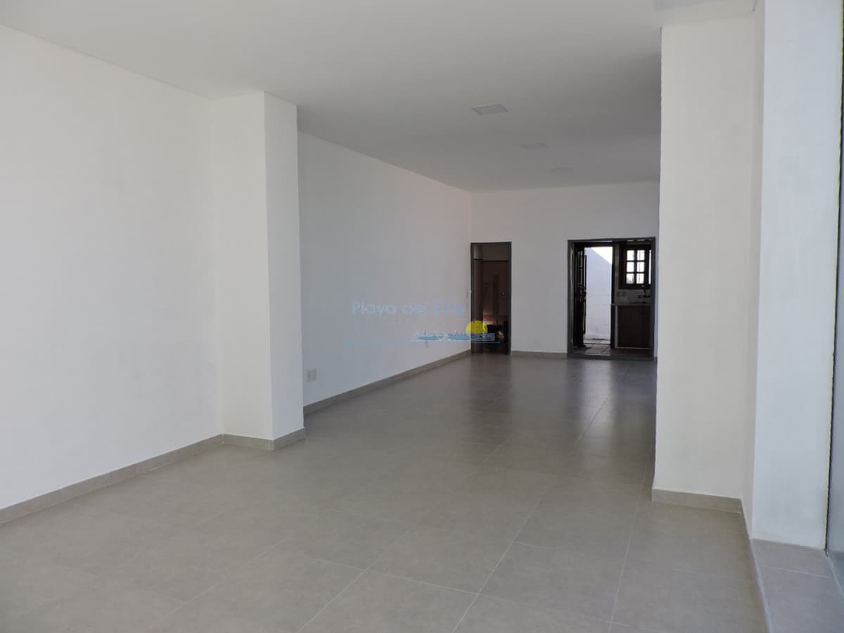 Locla en alquiler anual en el centro de Maldonado  - Inmobiliaria Playa del Este