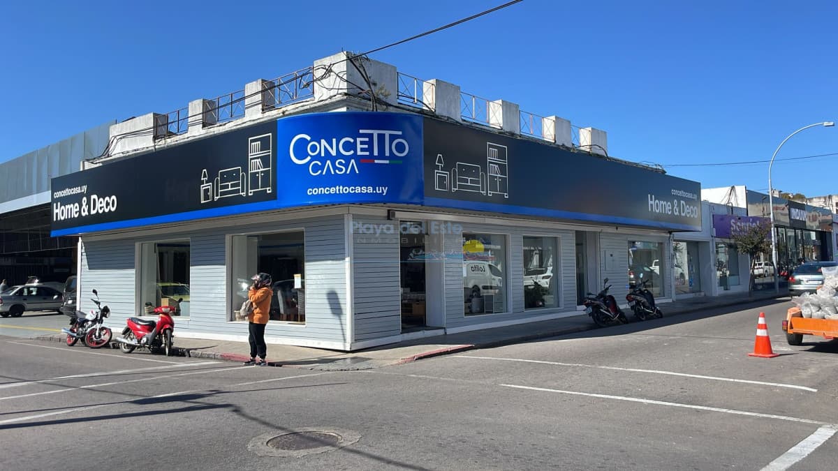 Local en venta en el Centro de Maldonado , Punta del este  - Inmobiliaria Playa del Este