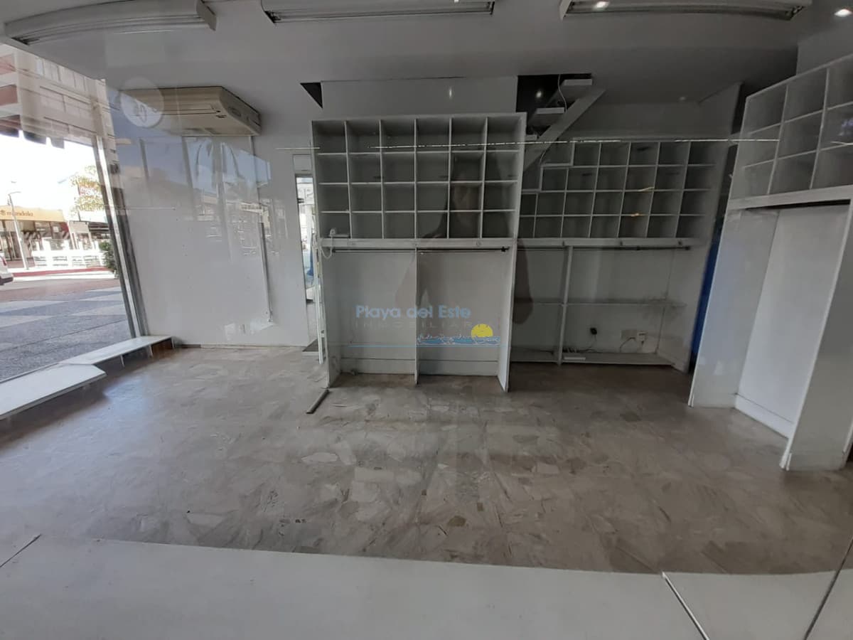 Sobre Av. Gorlero - Inmobiliaria Playa del Este