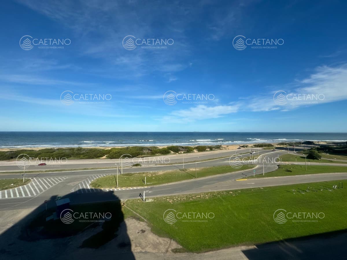 Apartamento en Venta de 3 dormitorios en Punta del este , Playa Brava , Torre Nueva York , Vista al mar