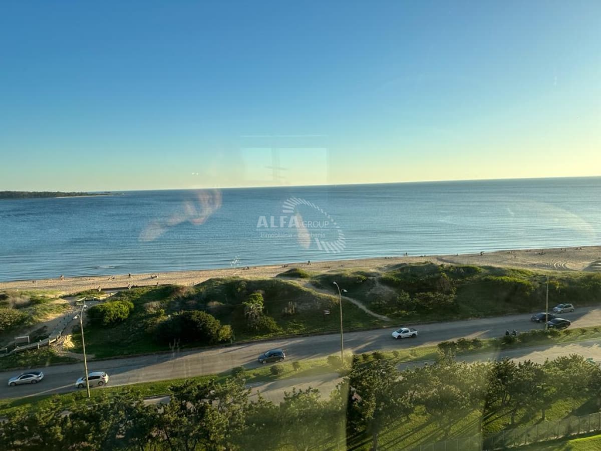 Mansa frente al mar parada 18 calidad premium