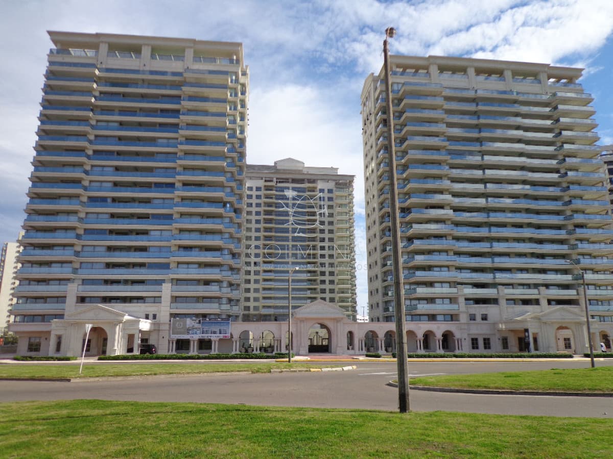 Brava frente al mar con todos los amenities