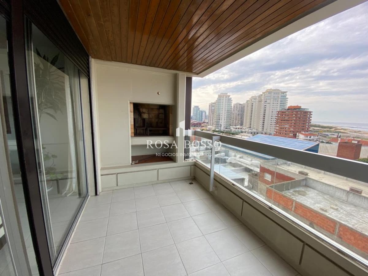 Apartamento Venta 3 dormitorios Mansa Punta del Este