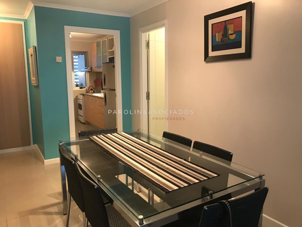 Apartamento en venta de 2 dormitorios en Punta del este, Playa Brava , Ocean drive