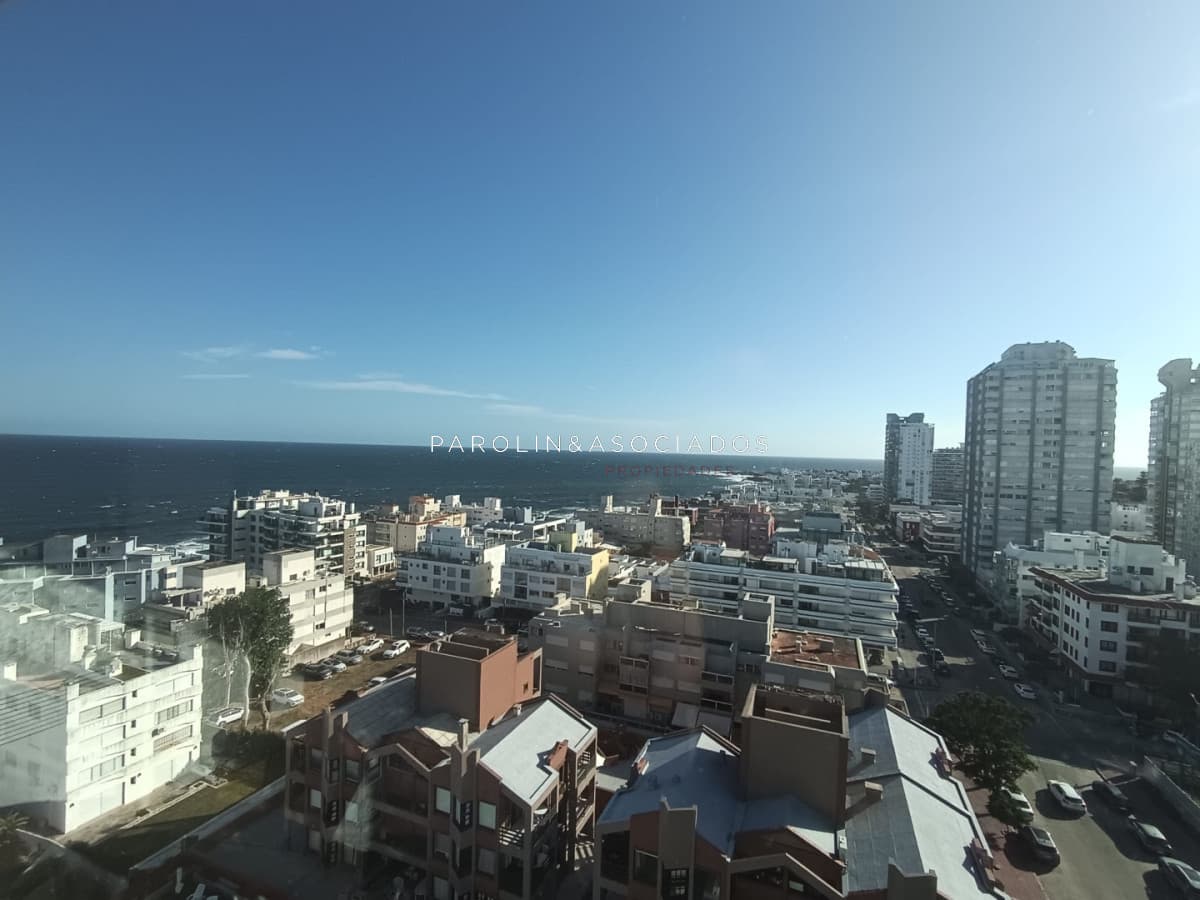 Apartamento en venta de 3 dormitorios en Punta del este , Peninsula