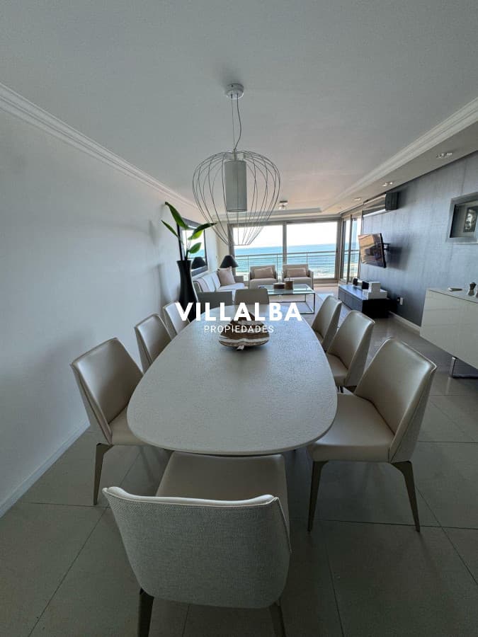 Apartamento en Alquiler de 3 Dormitorios en Punta del este , Playa Brava , Torre Imperiale