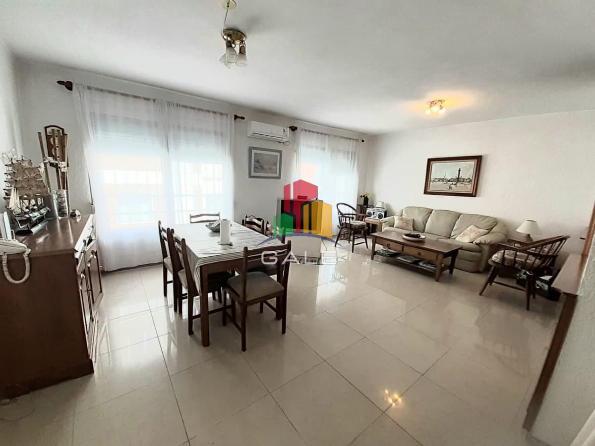 Gale Propiedades & Escribanía Apartamento ID.2695 - Península a pasos de rambla portuaria