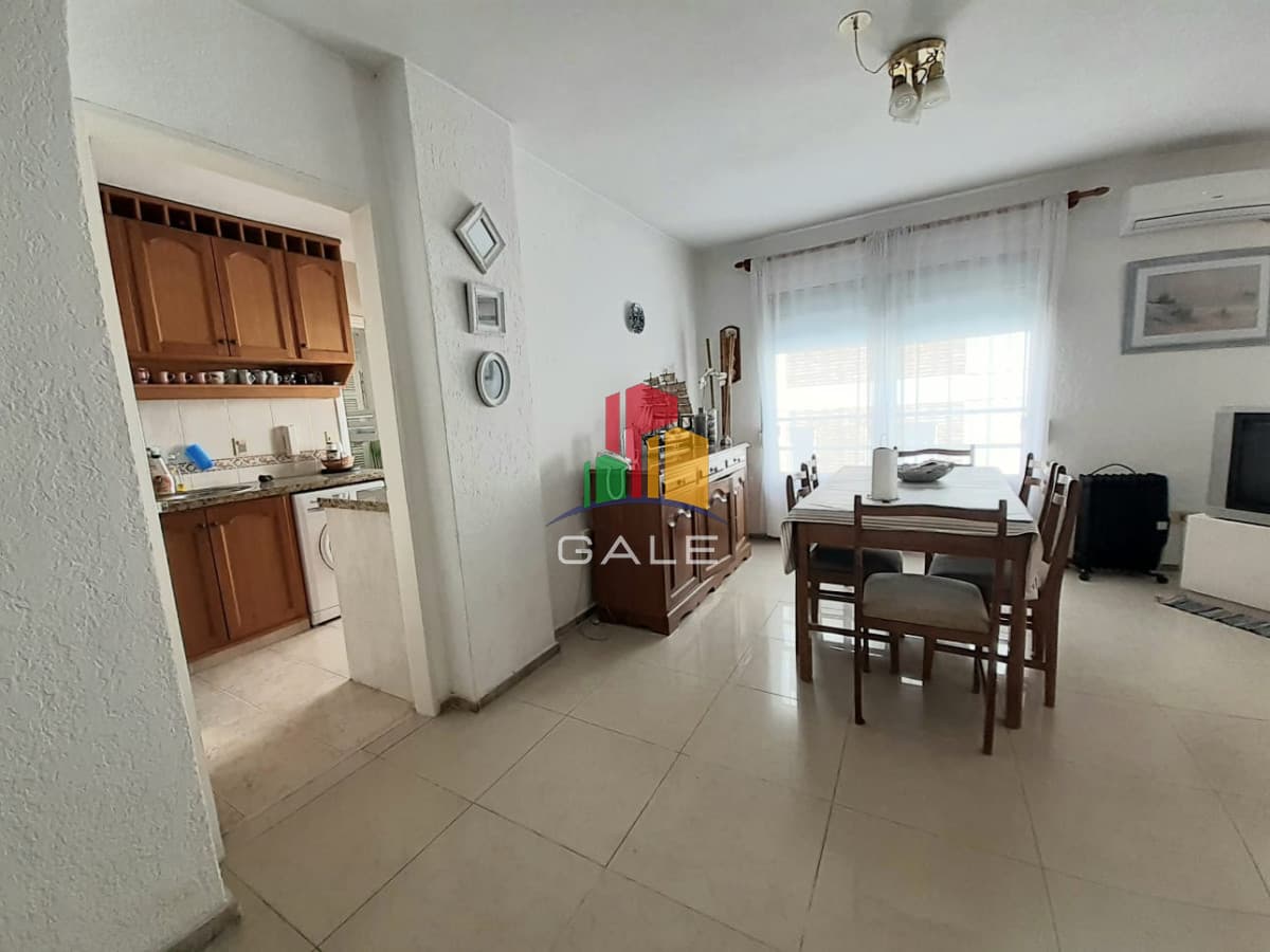 Gale Propiedades & Escribanía Apartamento ID.2695 - Península a pasos de rambla portuaria
