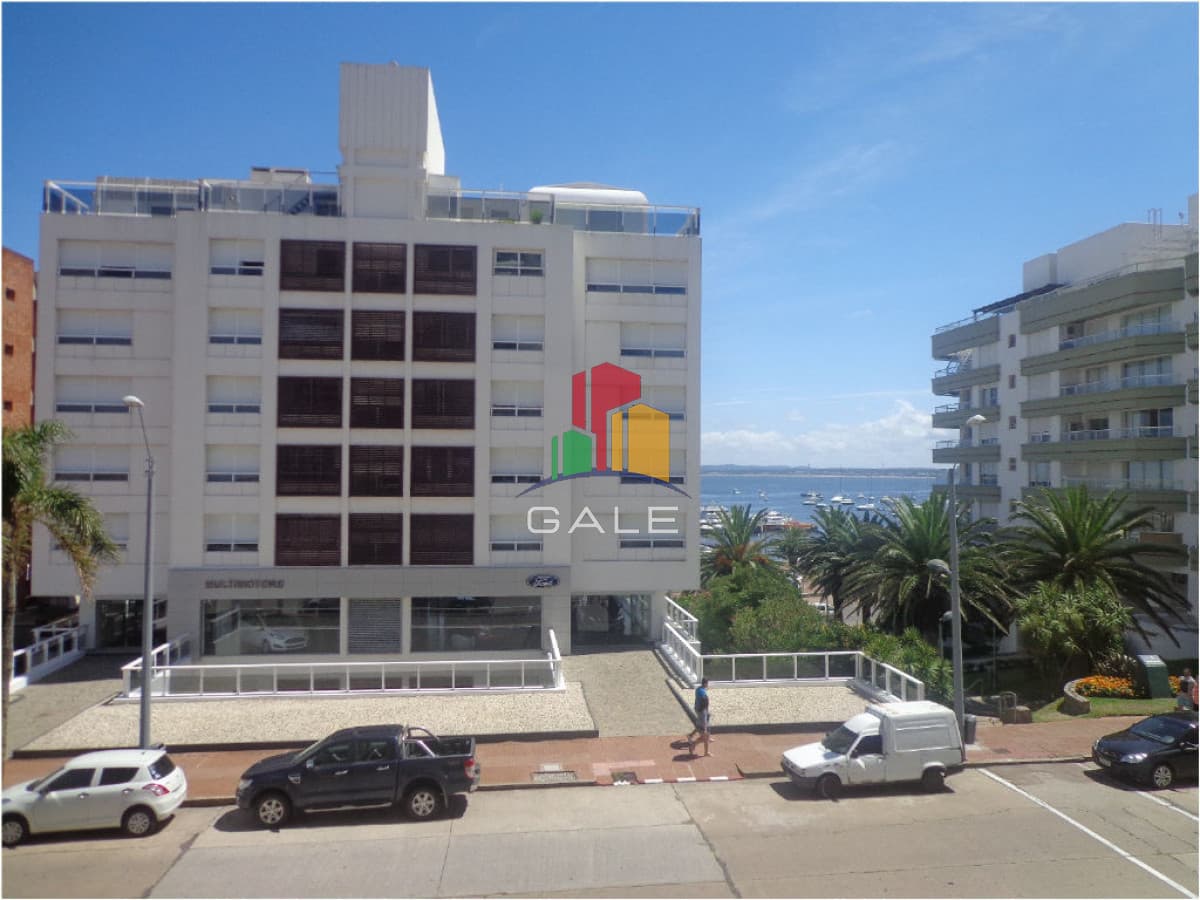 Gale Propiedades & Escribanía Apartamento ID.2689 - Península, 3 dormitorios