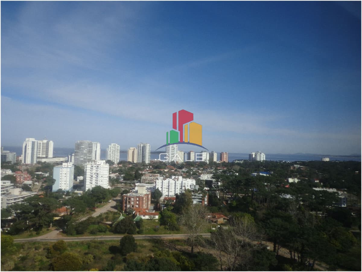 Gale Propiedades & Escribanía Apartamento ID.2622 - Apartamento en Roosevelt, 2 dormitorios *